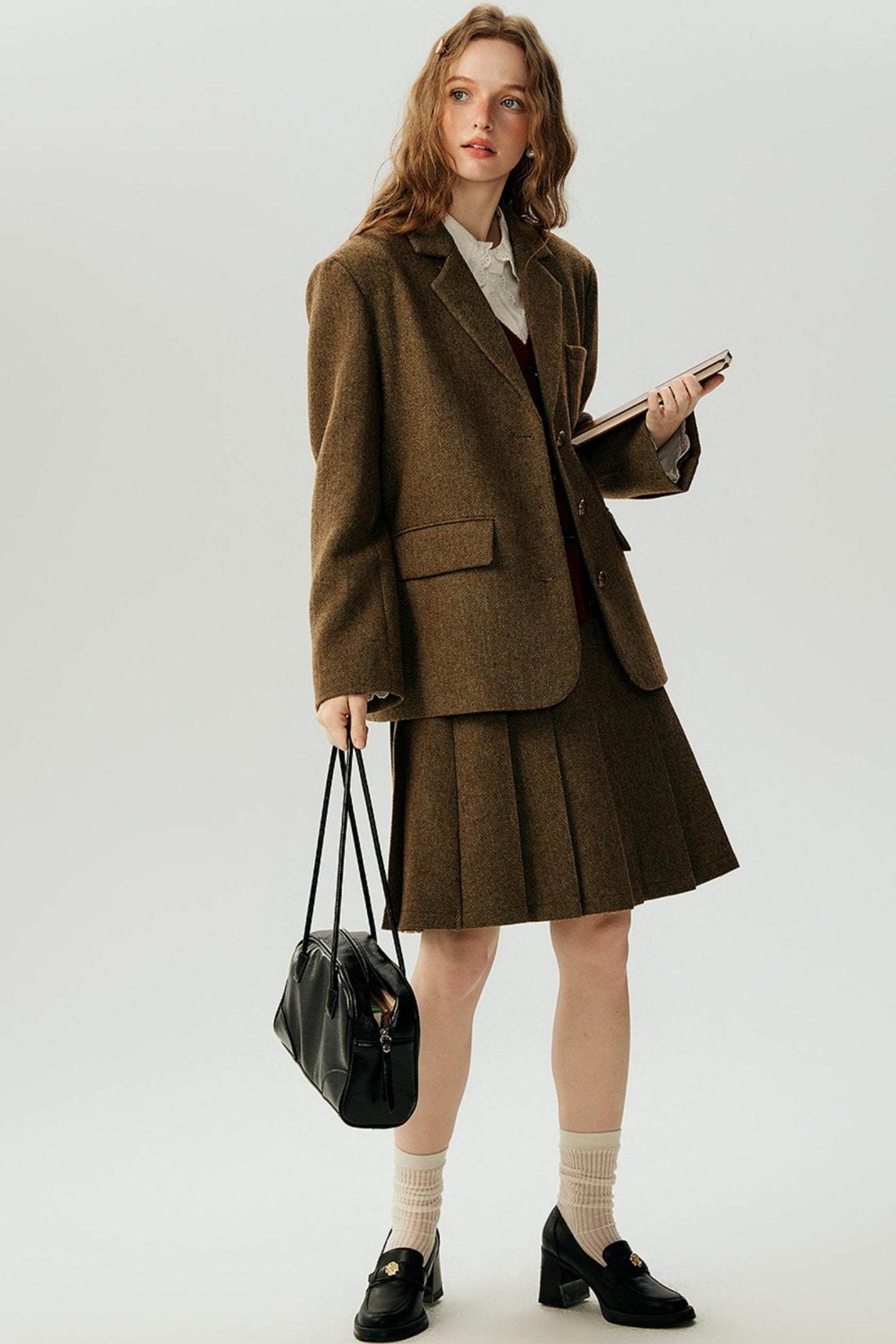 Spring Chic Two-Piece Suit-Up