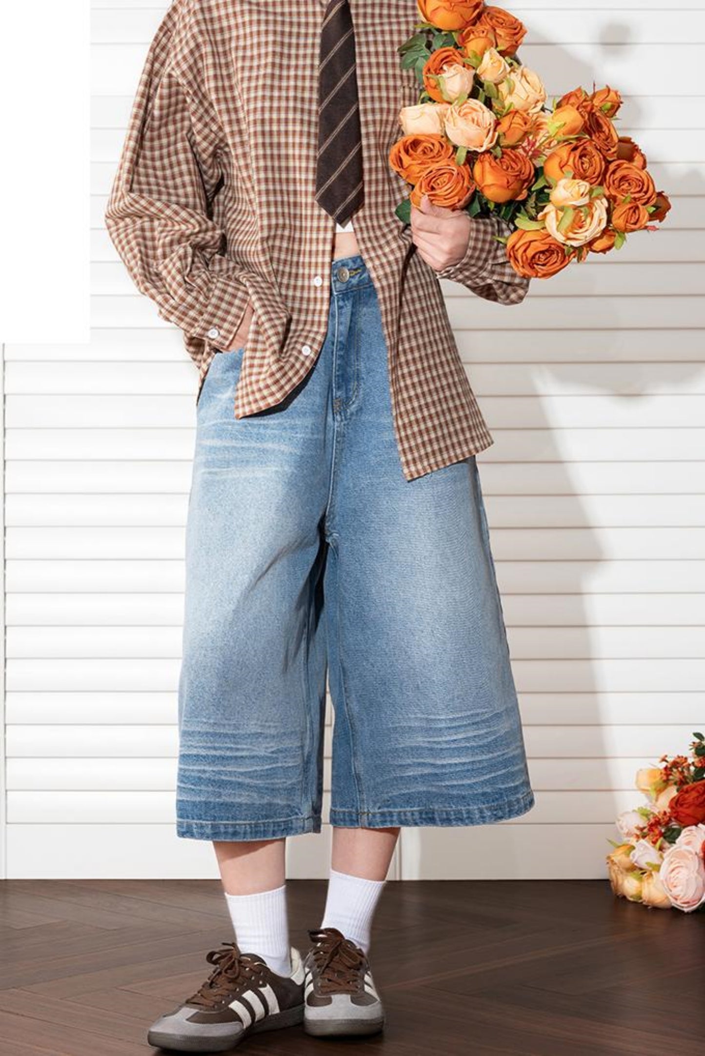 Wide Leg Cropped Denim Pants