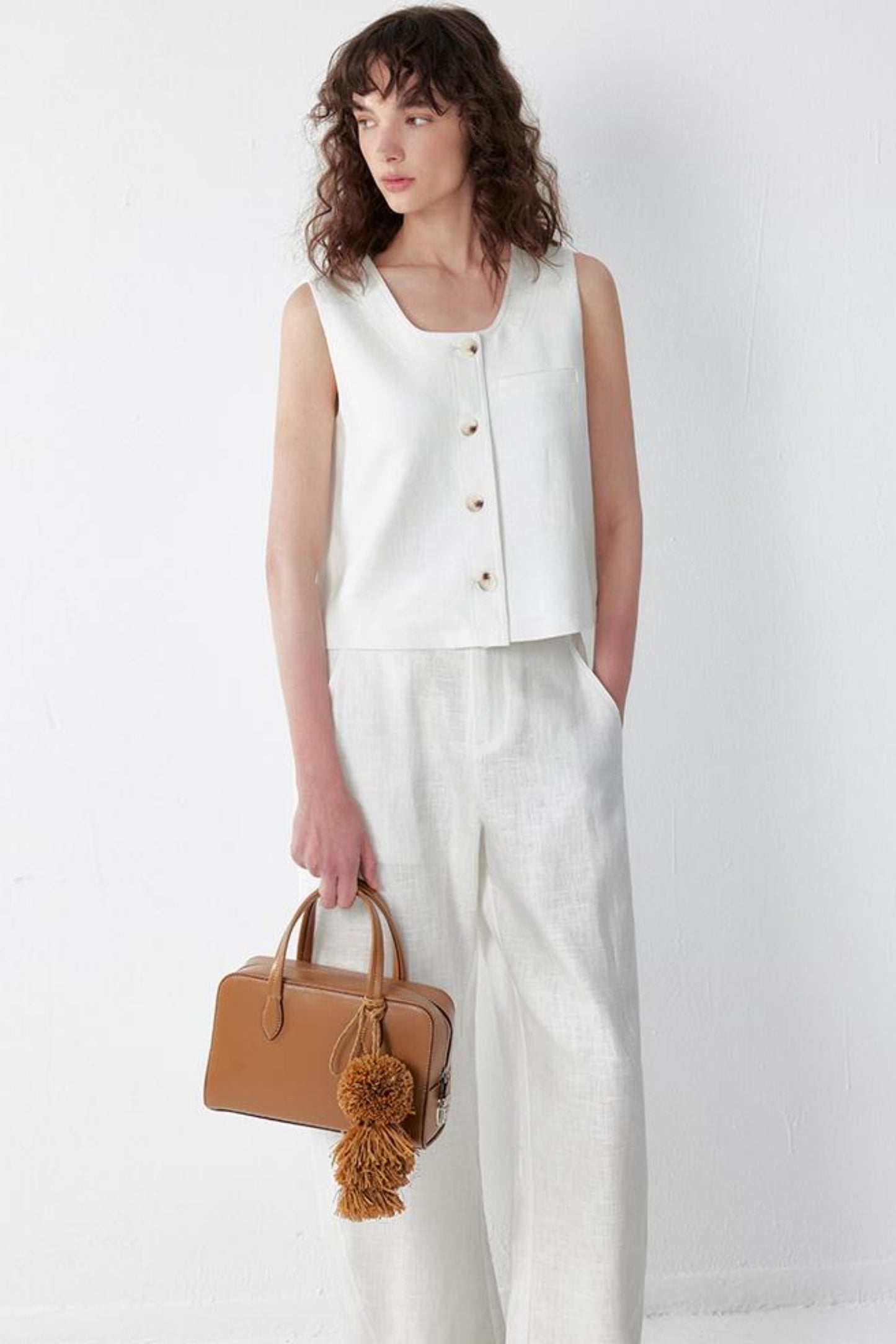 Chic Linen Suit Set-Up