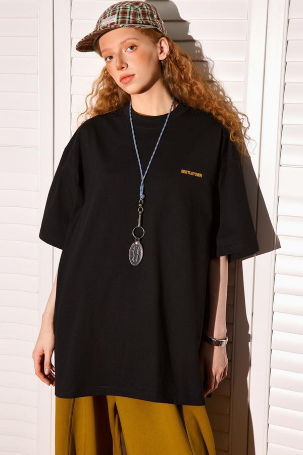 Slim Shoulder Embroidery Graphic T-Shirt