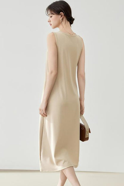 Flowy Knit Fabric Maxi Dress