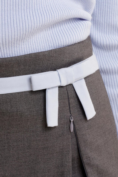 Chic Wool Blend Bow-Accent Mini Skirt