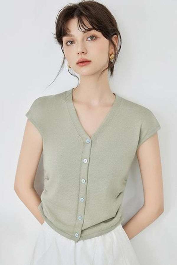 Waist-Fitted V-Neck Knit Top