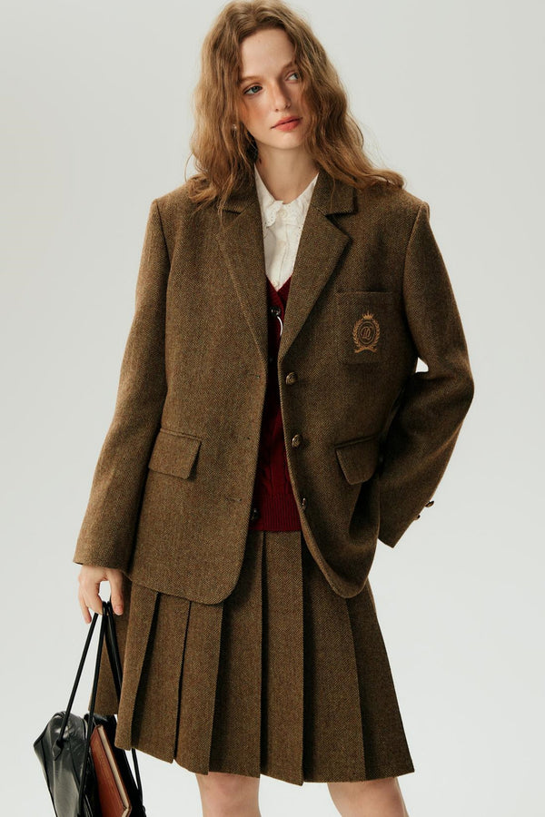 Spring Chic Two-Piece Suit-Up