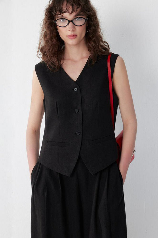 Elegance V-Collar Black Vest Set-Up