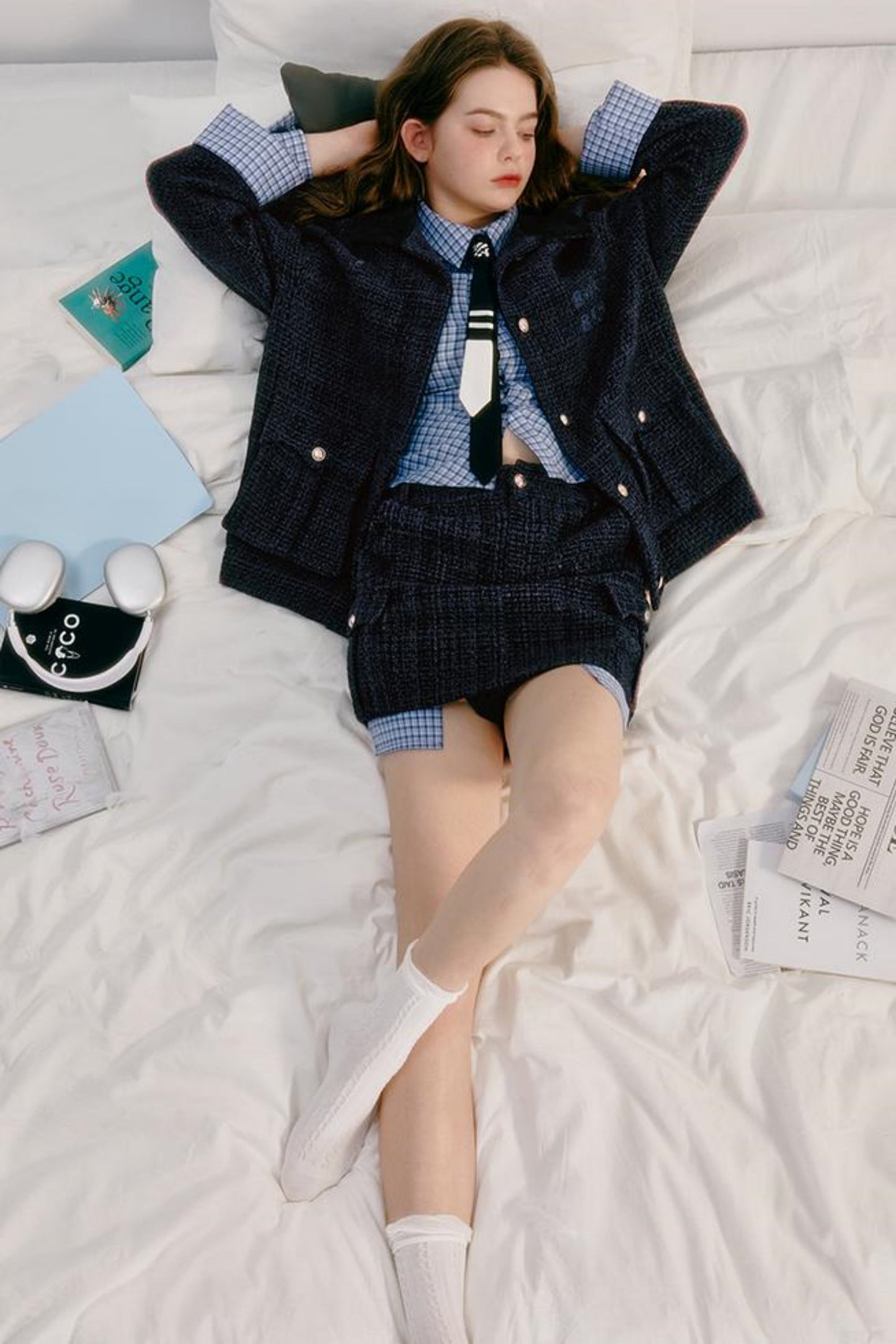 Chic Embroidered Tweed Jacket Set-Up