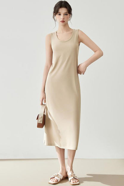 Flowy Knit Fabric Maxi Dress