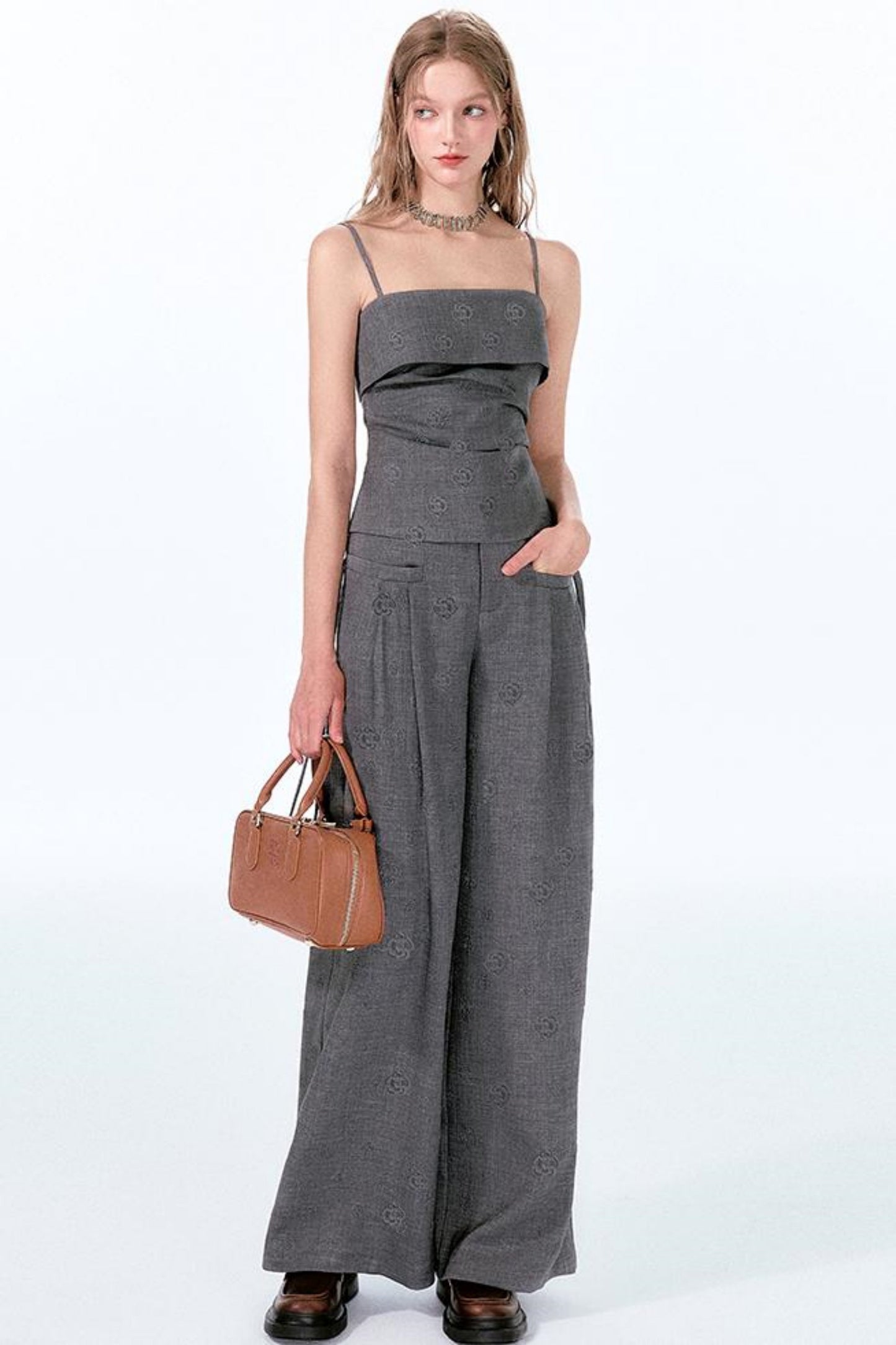 Dark Rose Lounge Set-Up