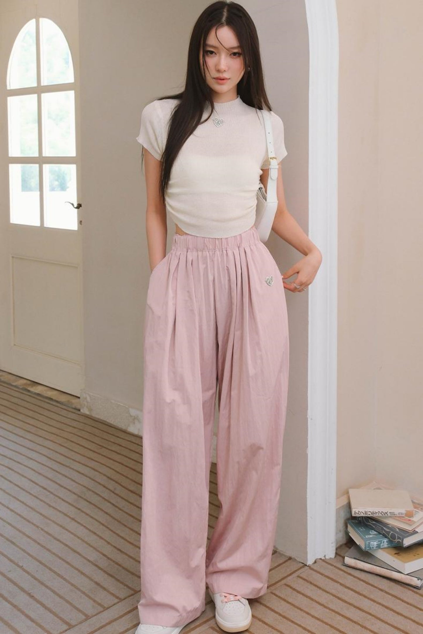 Loose Silhouette Pants