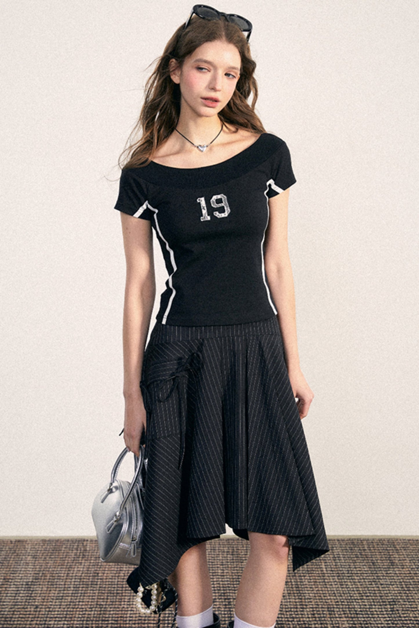 One-Shoulder Design Knit T-Shirt