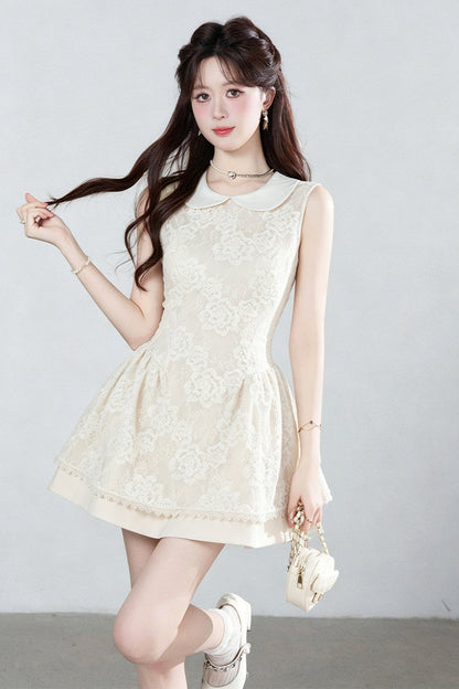 Sleeveless Lace Puffy Doll Collar Dress