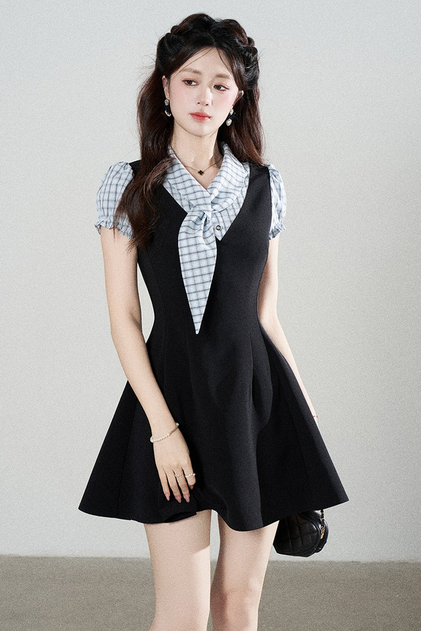 Black Short-Sleeved Patchwork Plaid A-Line Dress