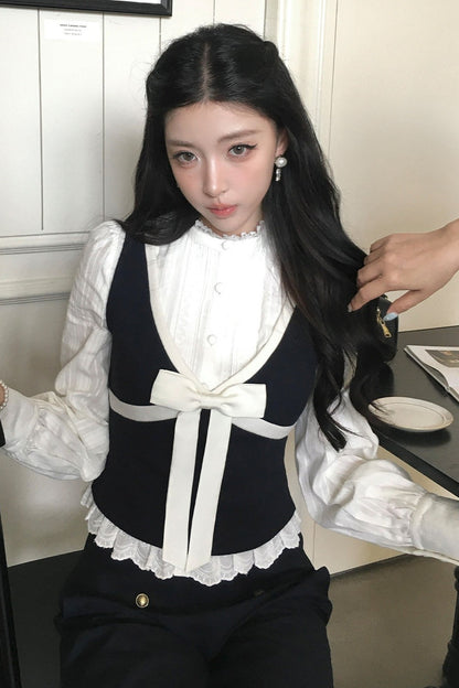 Contrast Bowknot Knitted Vest