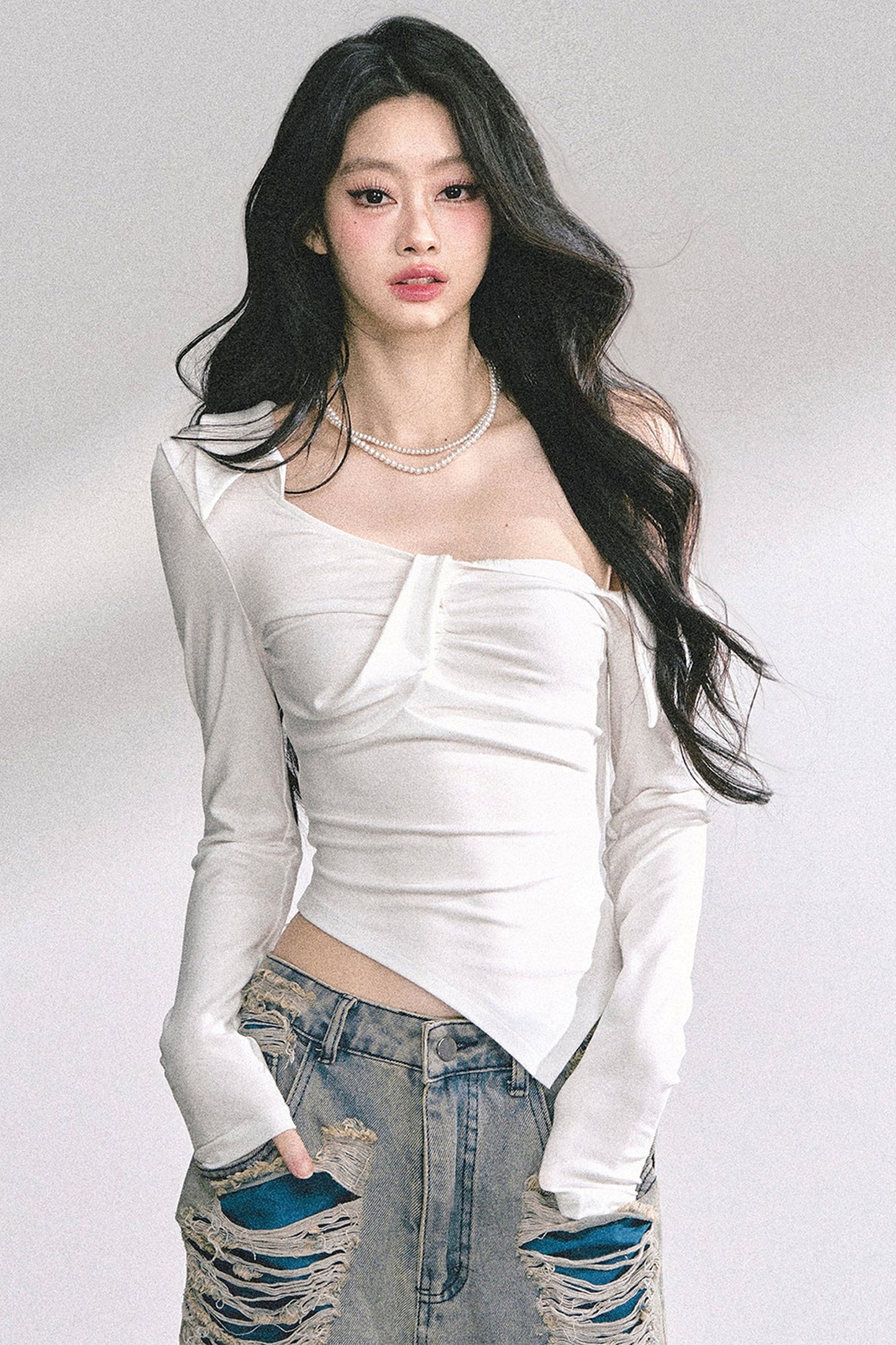 Irregular Long-Sleeved Off-Shoulder Top