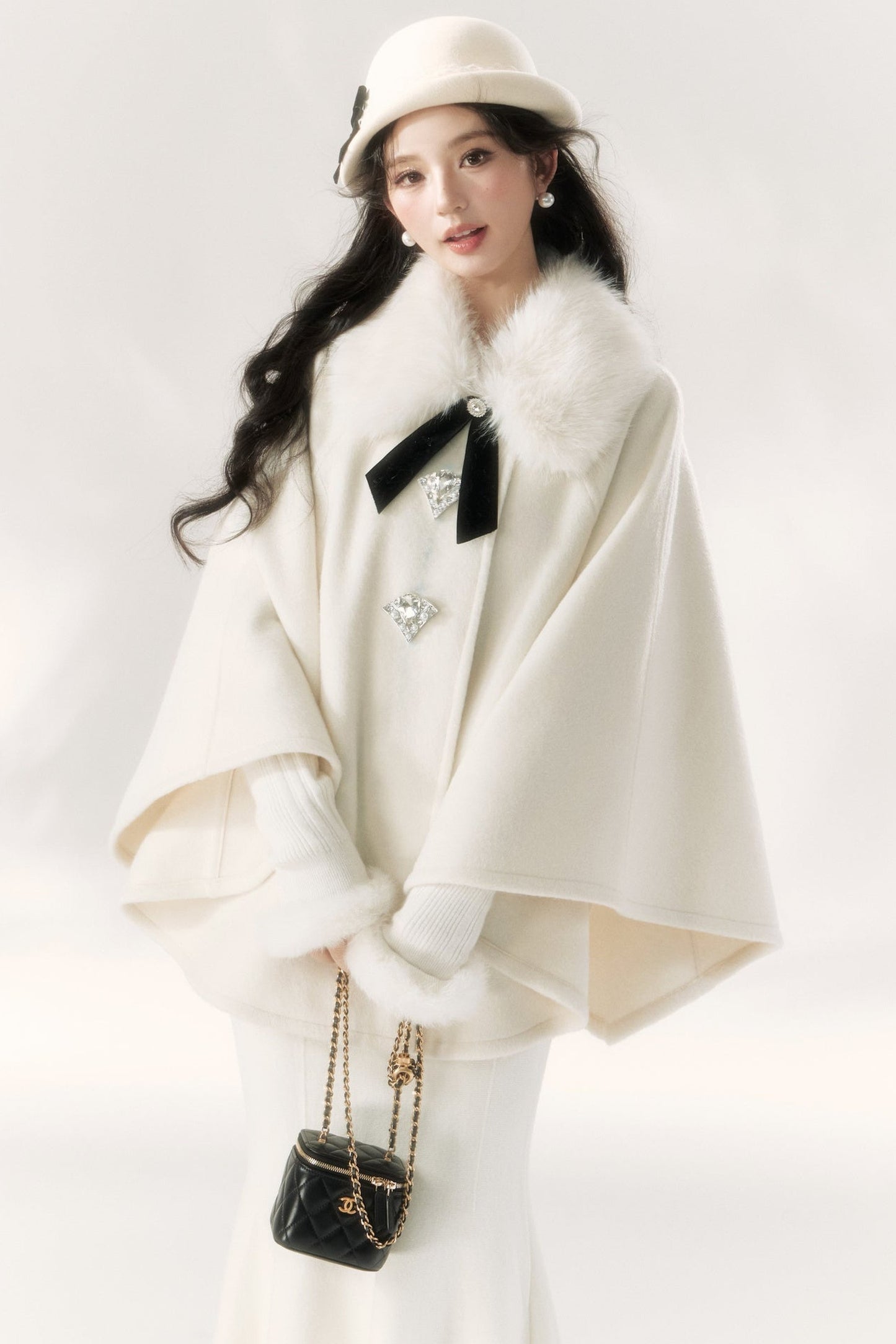 Luxurious Fur Collar Cape