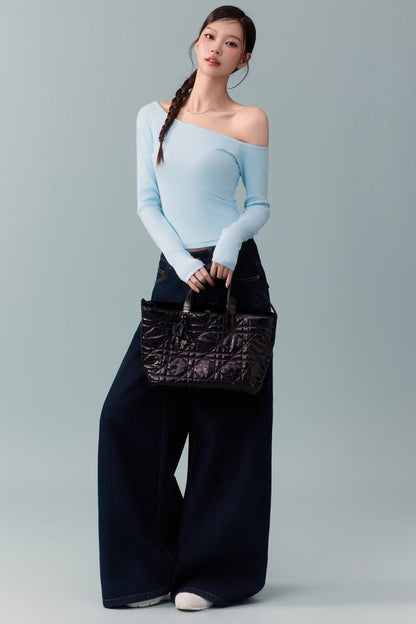 Off-Shoulder Long-Sleeve Slim T-Shirt