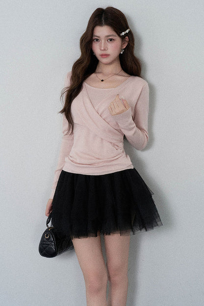 Round Neck Waist-Cinching Knit Top