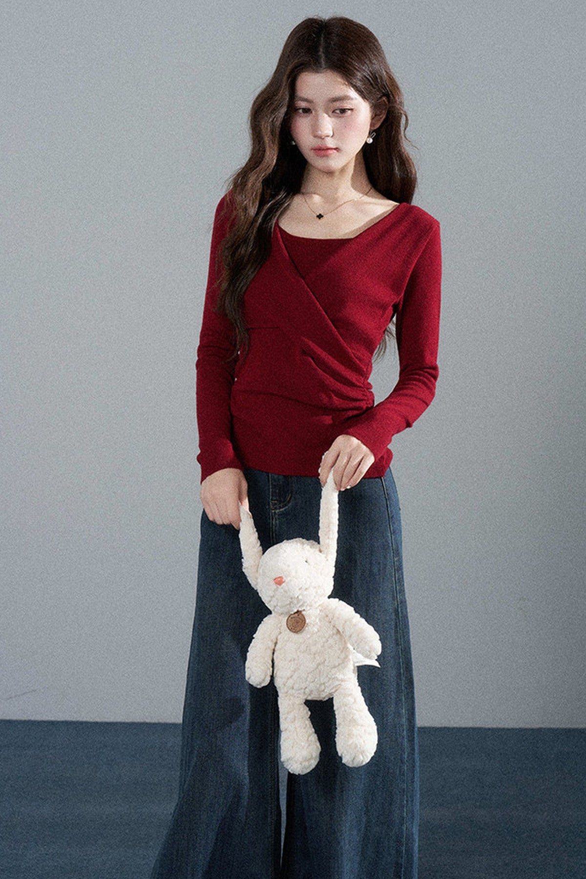 Round Neck Waist-Cinching Knit Top