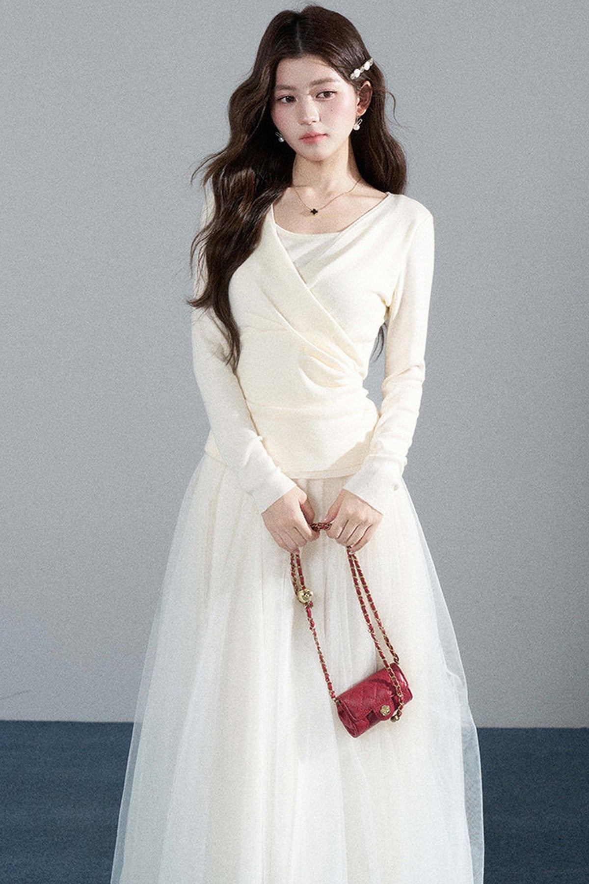 Round Neck Waist-Cinching Knit Top