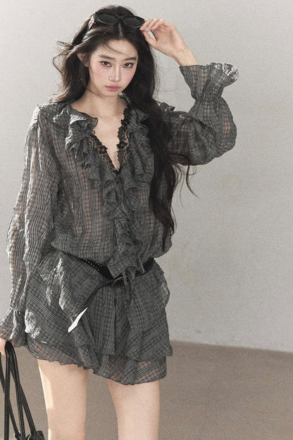 Set aus gerüschtem Chiffon-Top und kurzem Rock