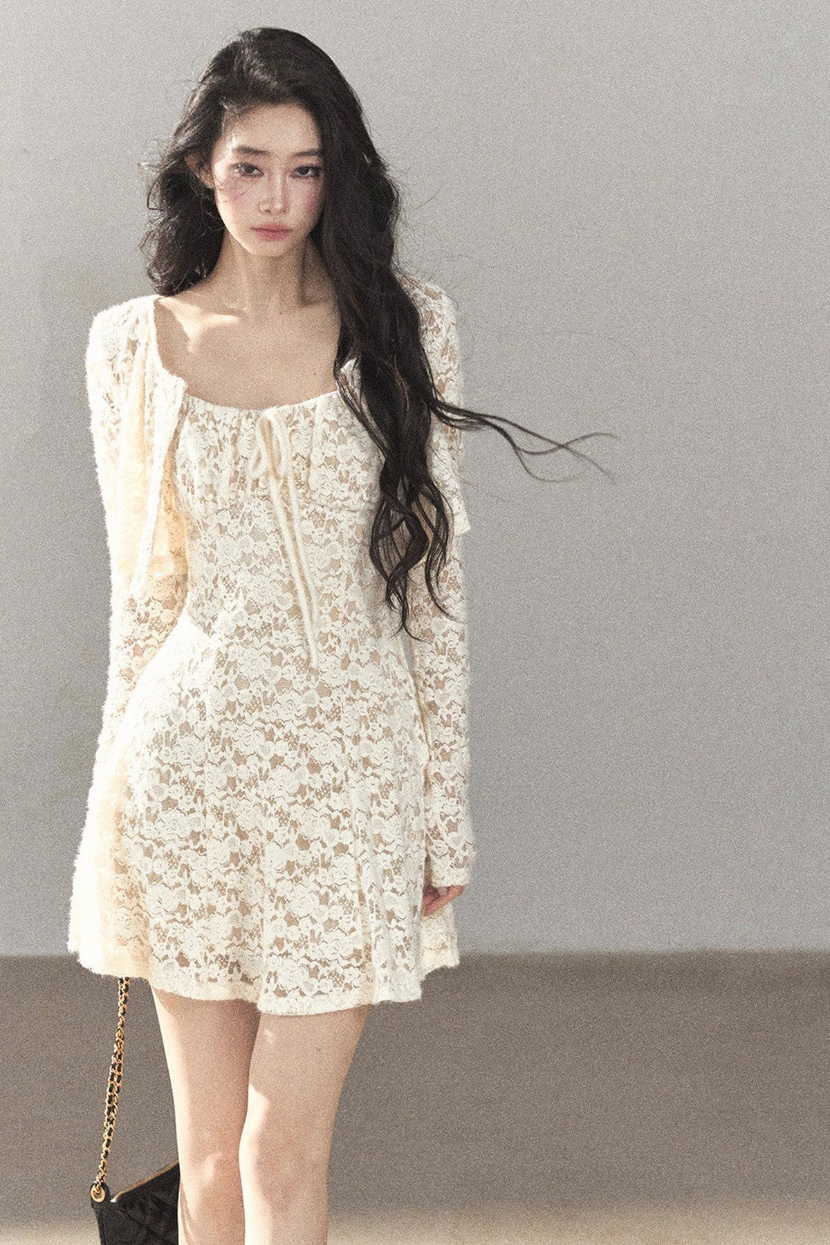 Ensemble robe bouffante ajourée en dentelle et veste