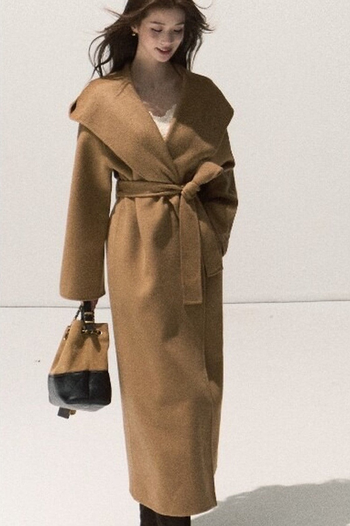 Manteau en laine double face style peignoir