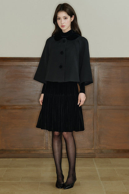 Short Velvet Doll Collar Cape
