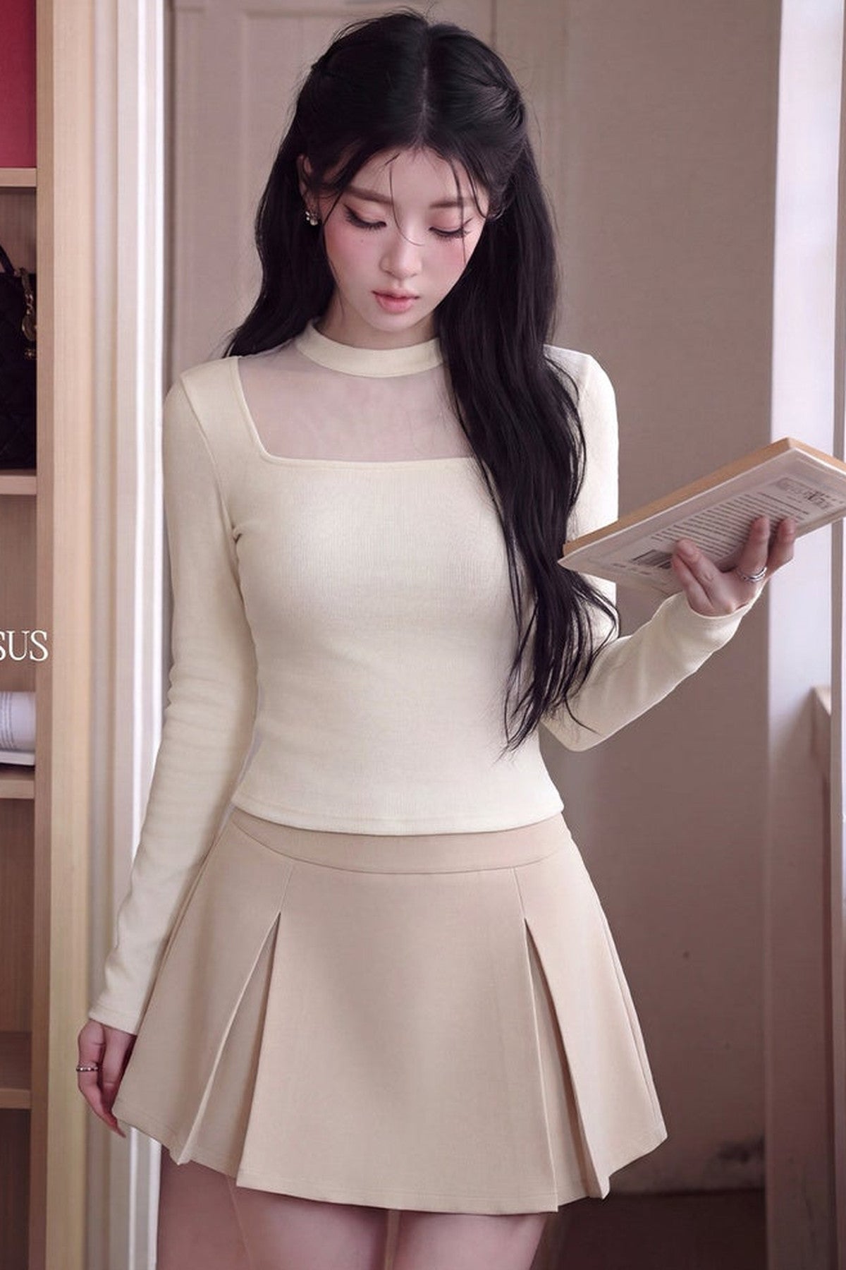 Mesh Spliced Long Sleeve Knit Top