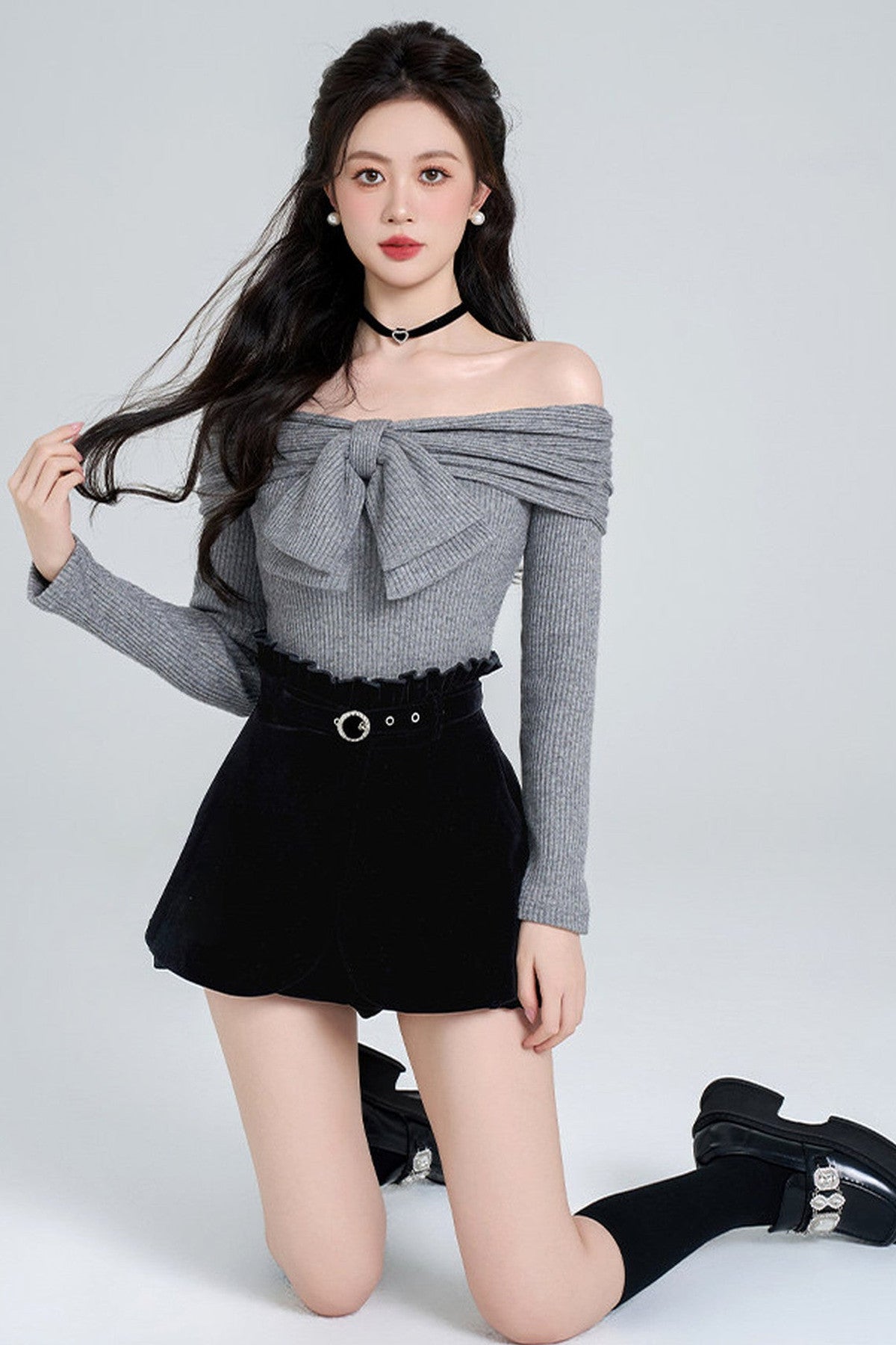 Off-Shoulder Bow Knit Pullover