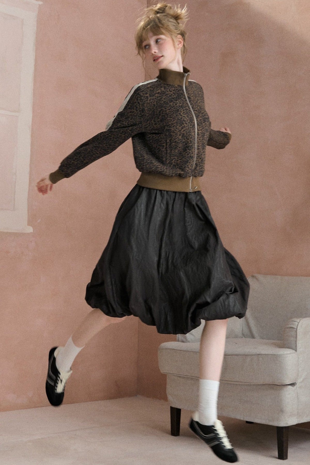 Textured Flower-Bud Mid-Length Skirt