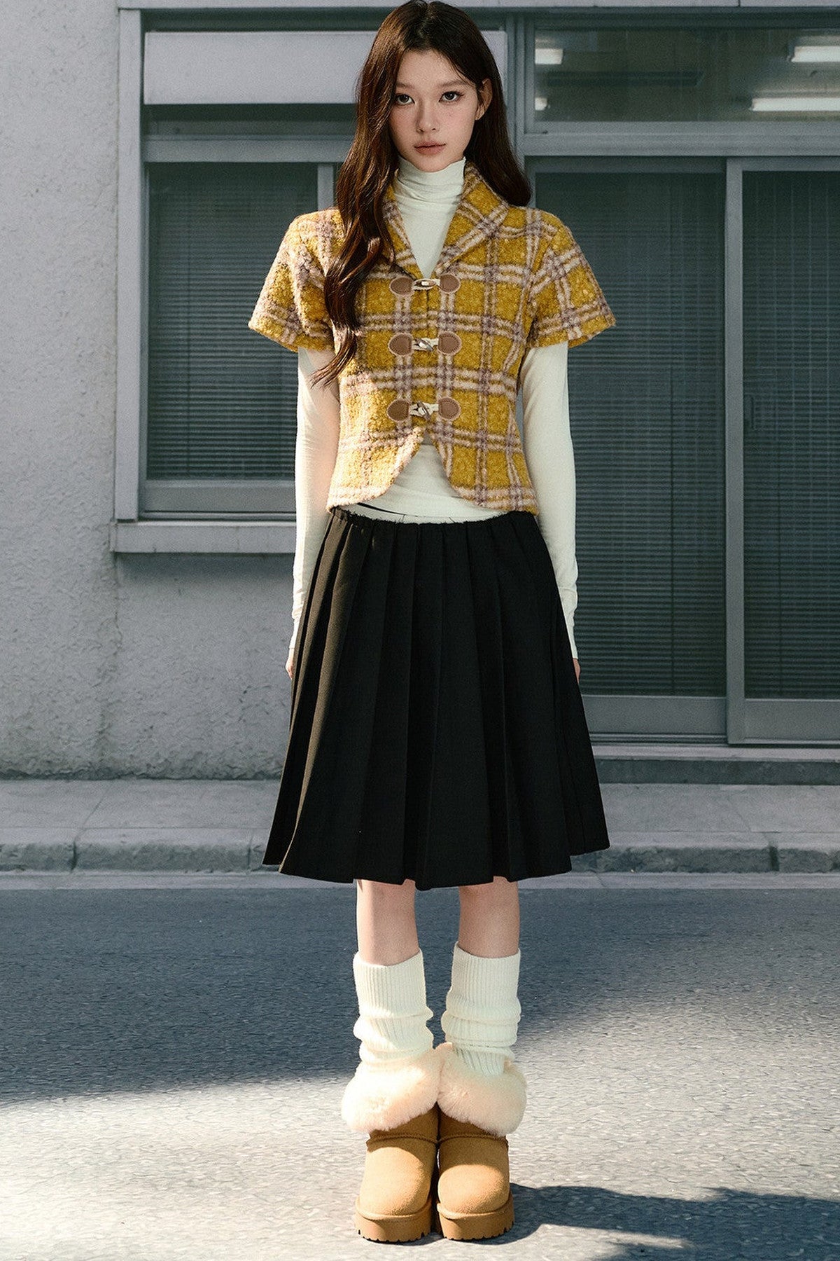 Retro Lapel Plaid Short-Sleeved Jacket