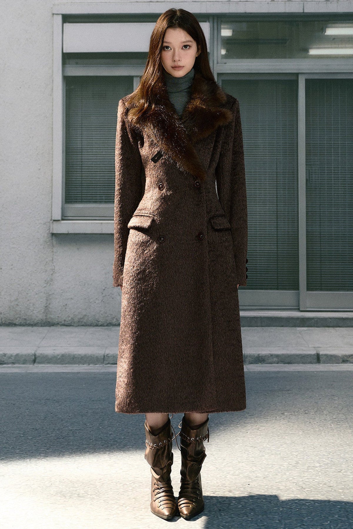 Long Woolen Fur Collar Blazer-Style Coat