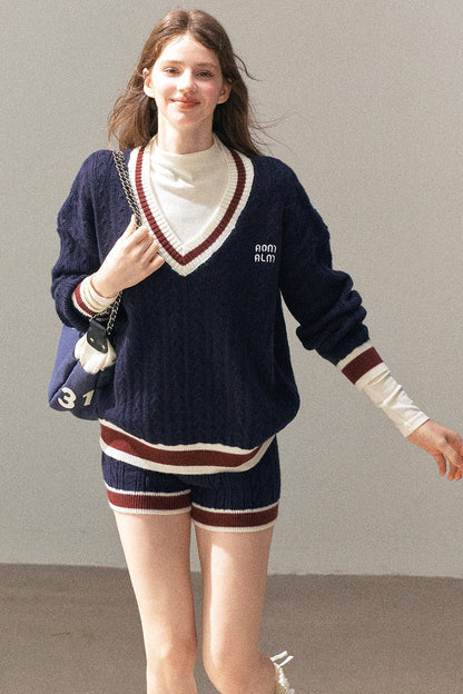 College Style Knit Sweater and Knit Shorts Set-Up