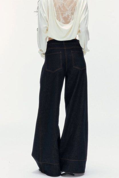 Low-Waist Wide-Leg Jeans