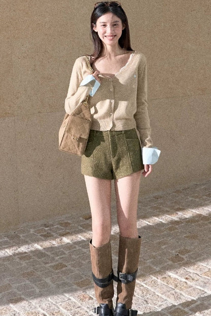 Large U-Neck Knit Cardigan