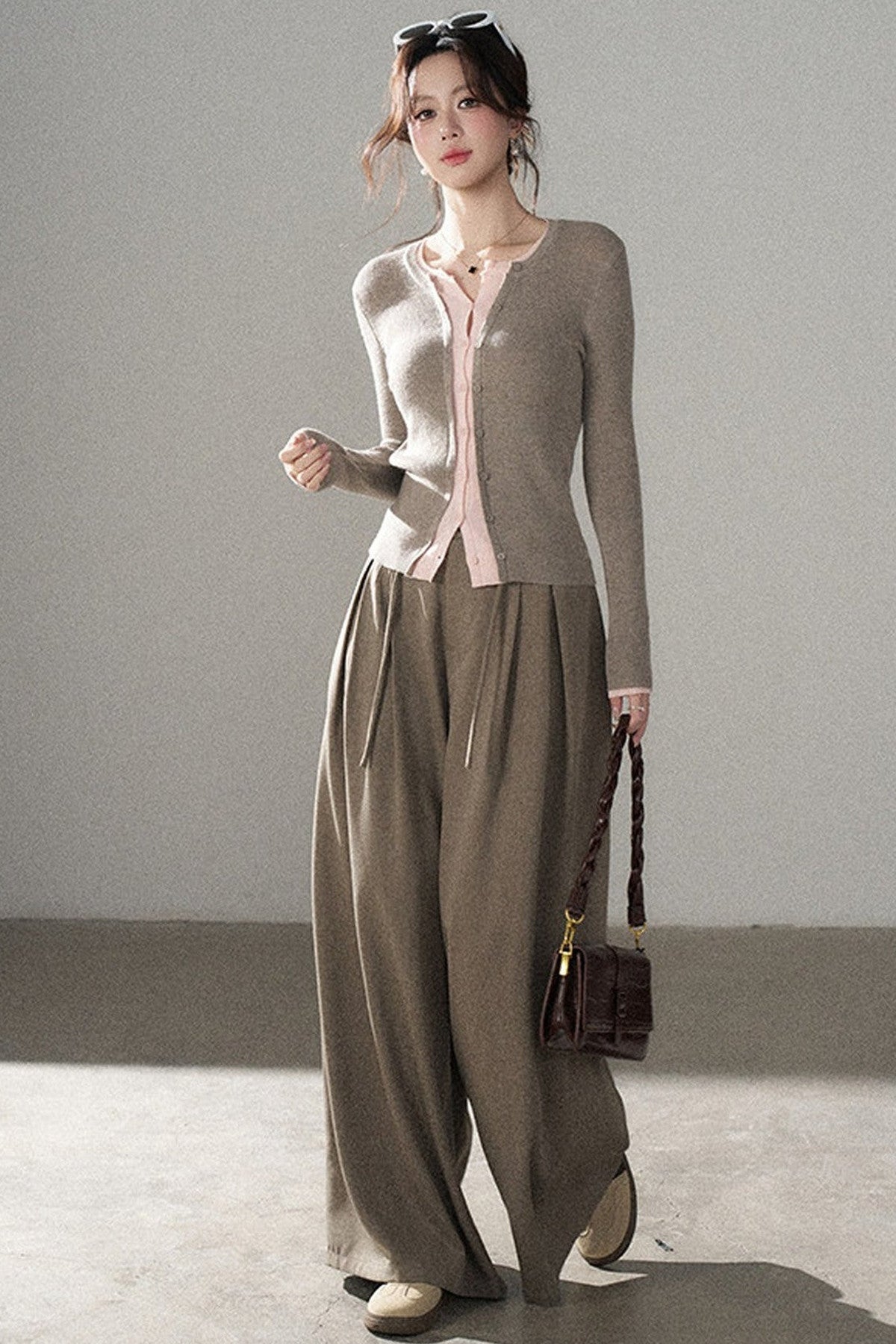 Short Color-Blocked Knit Cardigan