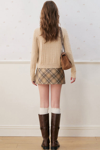 Retro Plaid Wide-Waisted Skirt