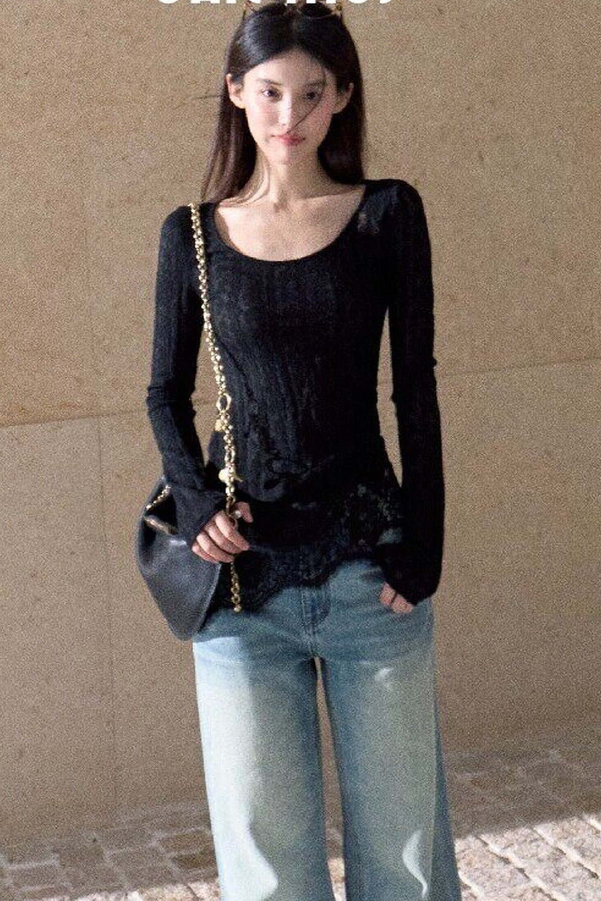 Jacquard Spliced Lace Knit Top