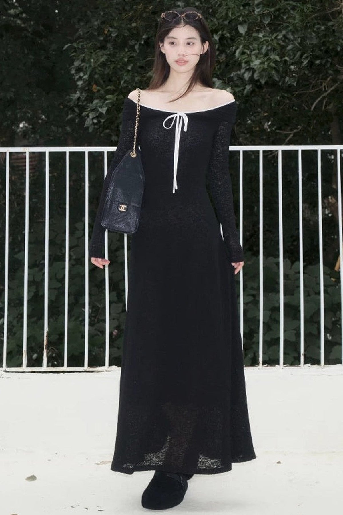 Strickkleid in A-Linie mit Struktur und Carmenausschnitt