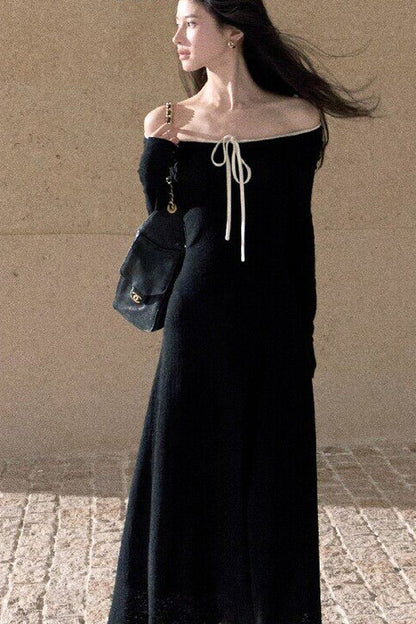 Strickkleid in A-Linie mit Struktur und Carmenausschnitt