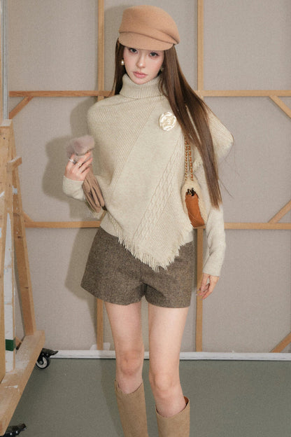 Oatmeal Tassel Cape Shawl Sweater And Shorts Set-Up