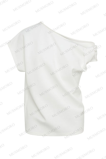 Three-Dimensional Twist Shoulder Top