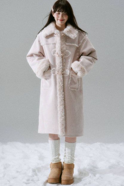 Manteau long à boutons en corne