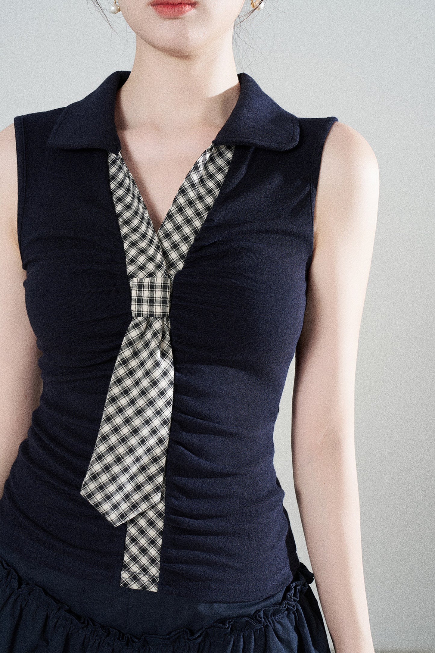 Ensemble tee-shirt à manches courtes et jupe en maille bleu marine