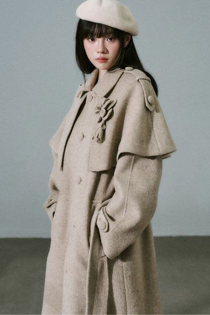 Cappotto in lana floreale fatto a mano