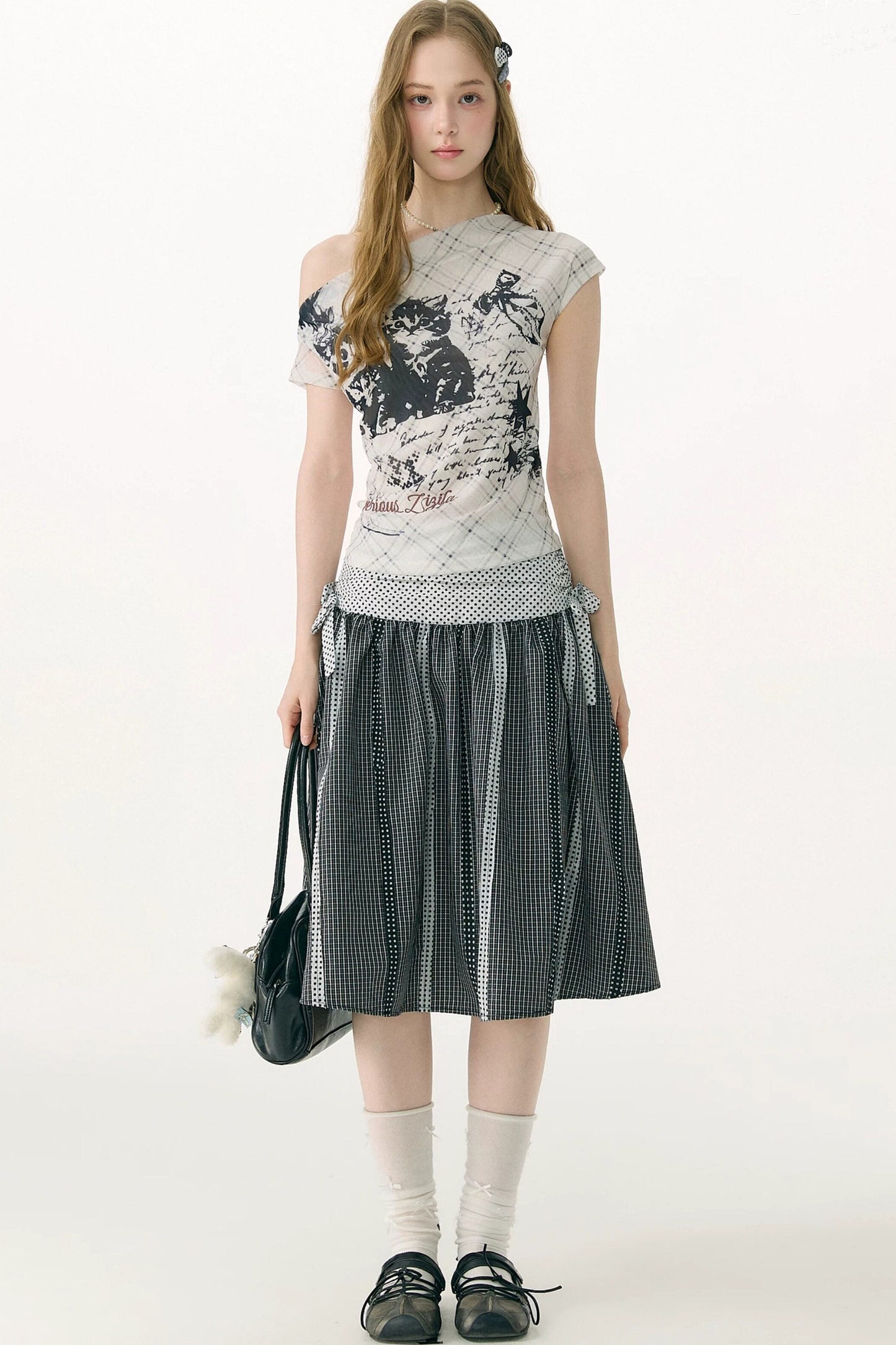 Cat Shadow Off-Shoulder Mesh T-Shirt