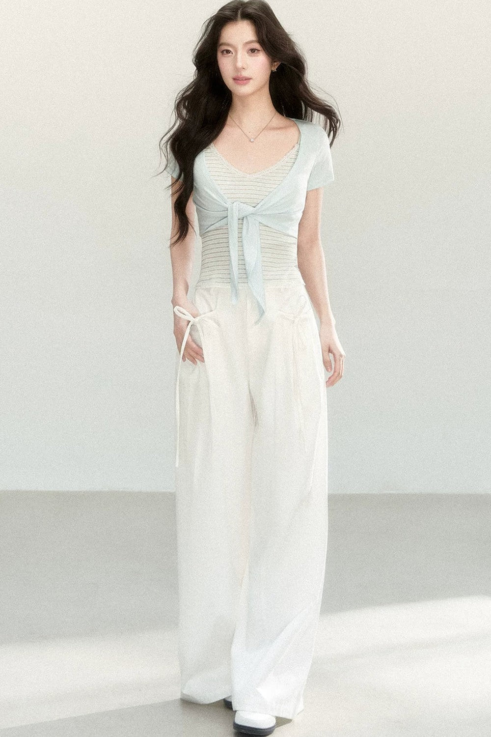 Pantalons à jambes larges avec nœud