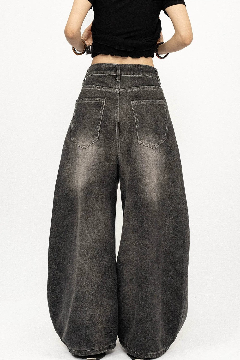 Retro Distressed Scimitar Jeans