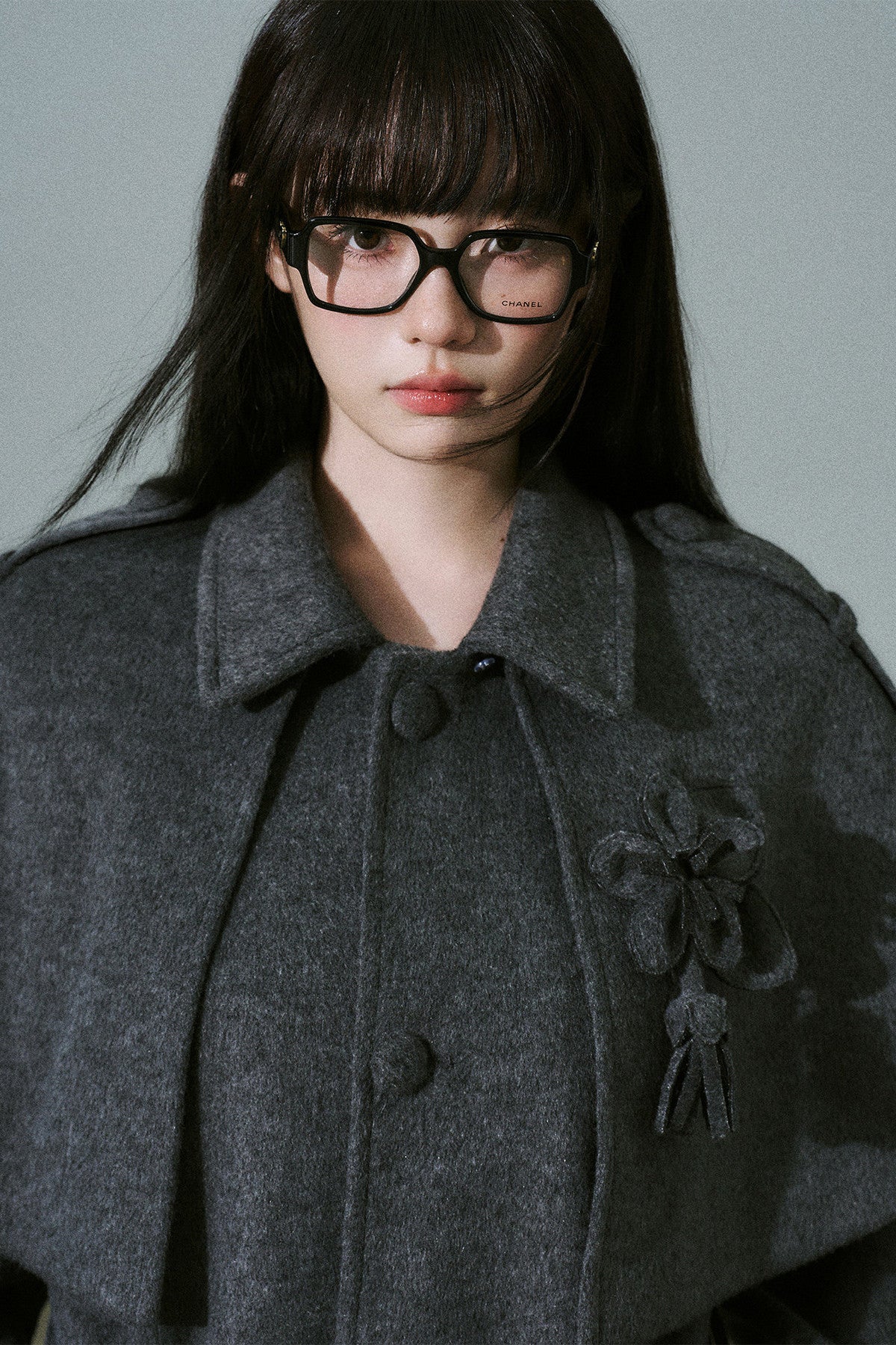 Cappotto in lana floreale fatto a mano