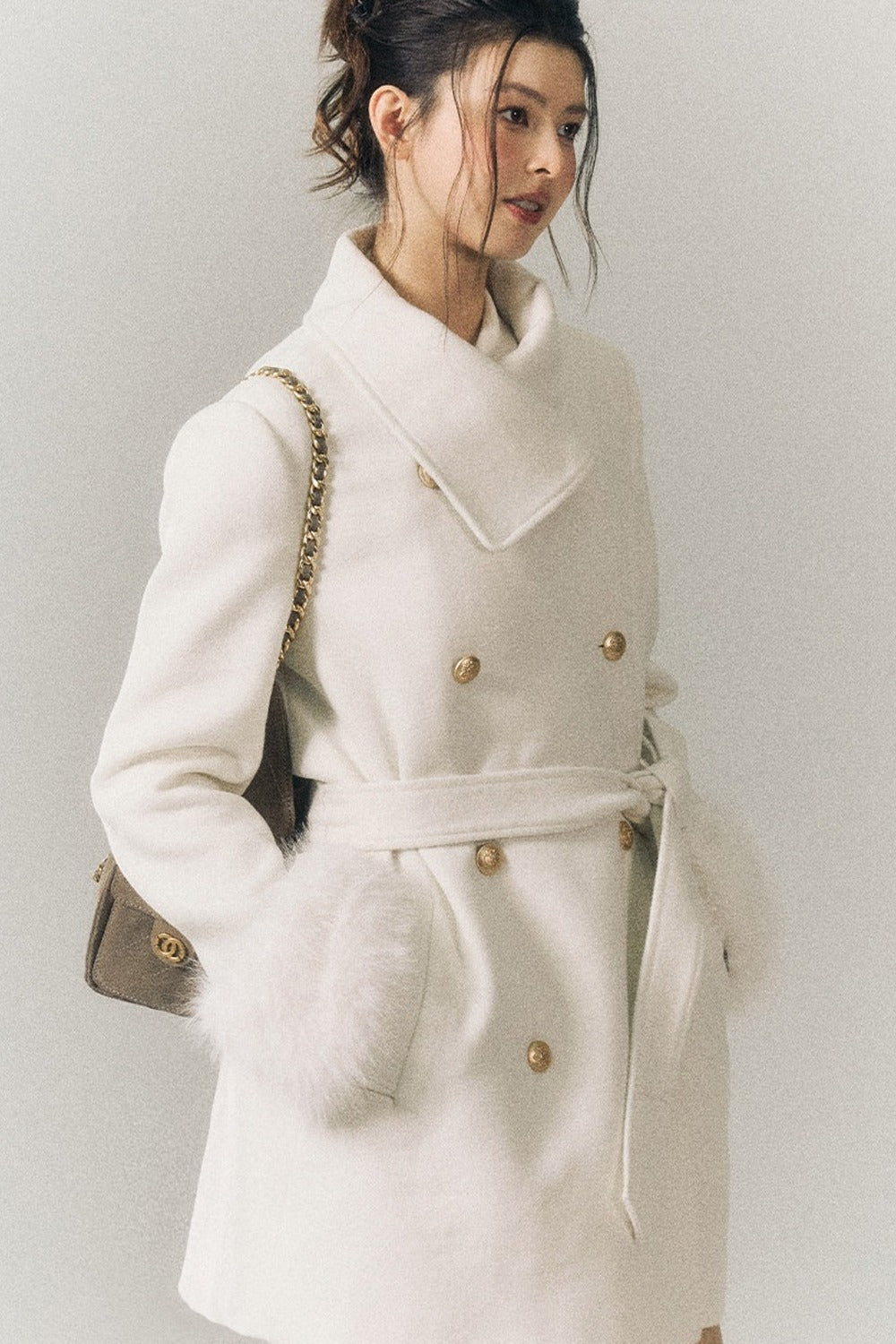 White Wool Detachable Fur Sleeve Coat